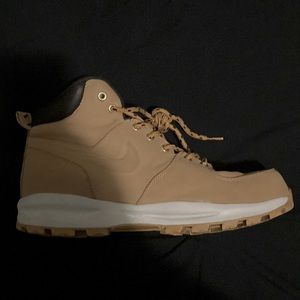 Men's Nike Manoa Leather